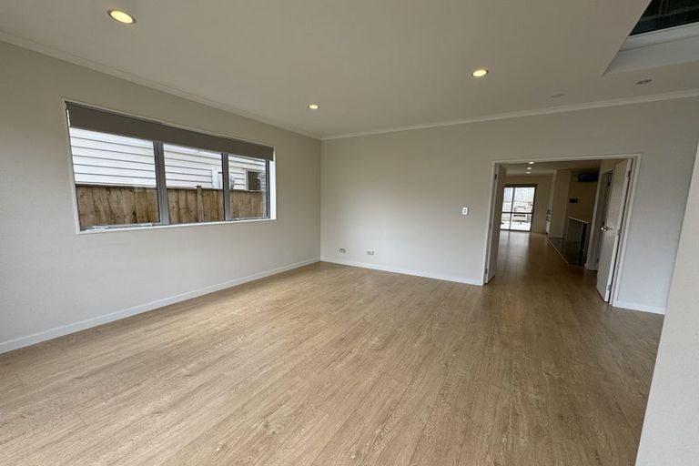 Photo of property in 10 Mcquoids Road, Flat Bush, Auckland, 2019