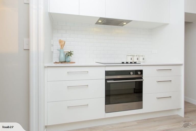 Photo of property in 41 Saint Pauls Drive, Brookfield, Tauranga, 3110