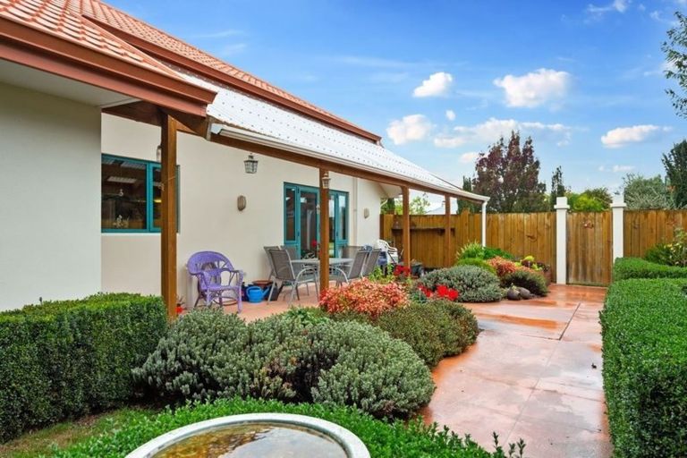 Photo of property in 20 Milesbrook Close, Rangiora, 7400