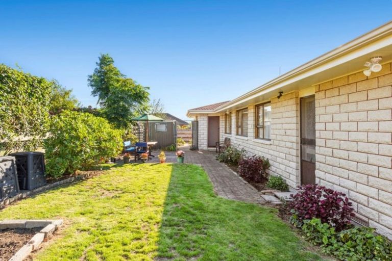 Photo of property in 52 Lydbrook Place, Otumoetai, Tauranga, 3110