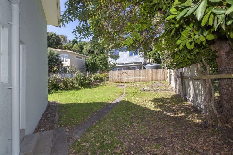 Photo of property in 9b The Esplanade, Raumati South, Paraparaumu, 5032