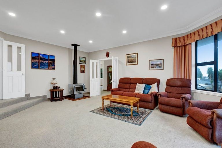 Photo of property in 23f Veale Road, Frankleigh Park, New Plymouth, 4310