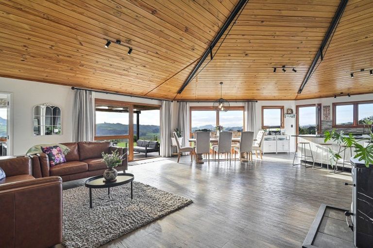 Photo of property in 800 Maraetotara Road, Maraetotara, Havelock North, 4294