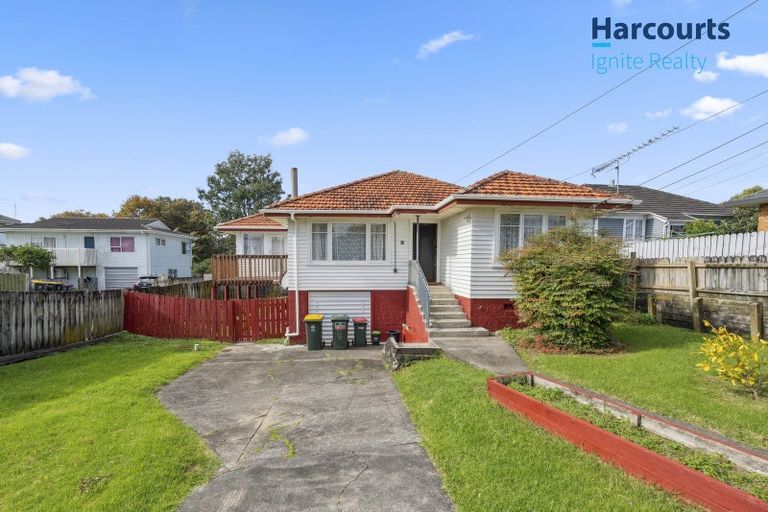 Photo of property in 11 Frances Street, Manurewa, Auckland, 2102