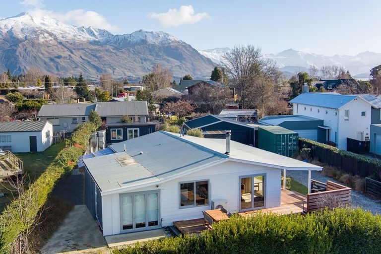 Photo of property in 5 Rata Street, Wanaka, 9305