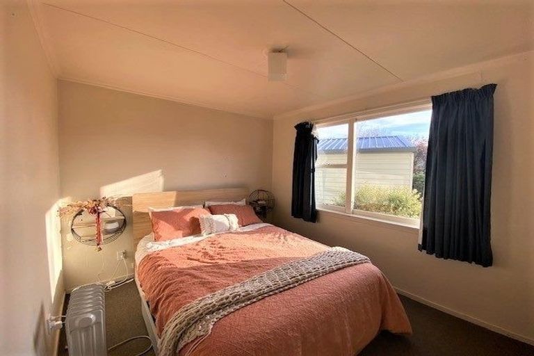 Photo of property in 25 Totara Terrace, Wanaka, 9305