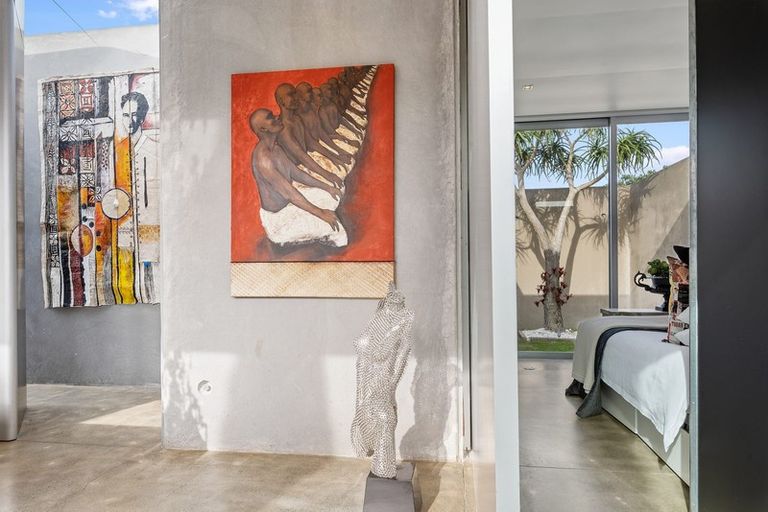 Photo of property in 14 Rita Way, Omaha, 0986