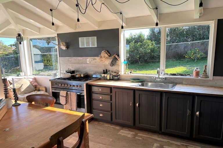 Photo of property in 11 Tirairaka Terrace, Okiato, Russell, 0272