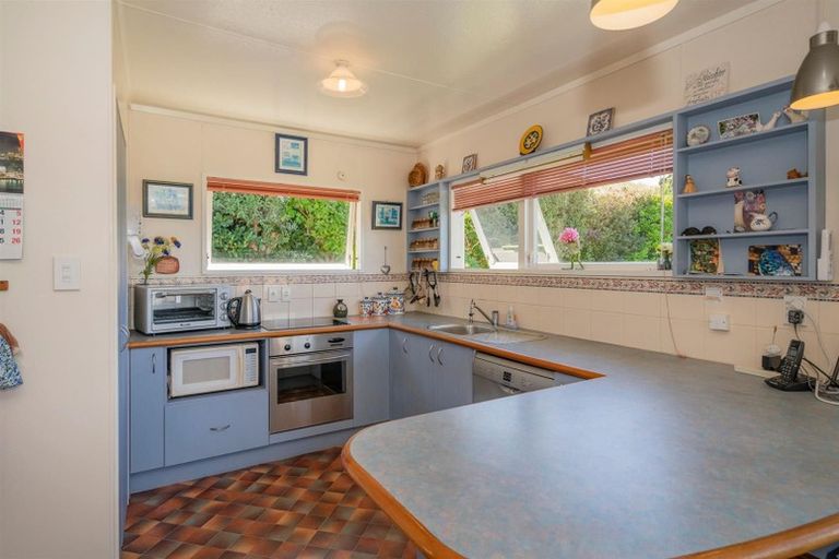 Photo of property in 30 Centennial Drive, Whitianga, 3510
