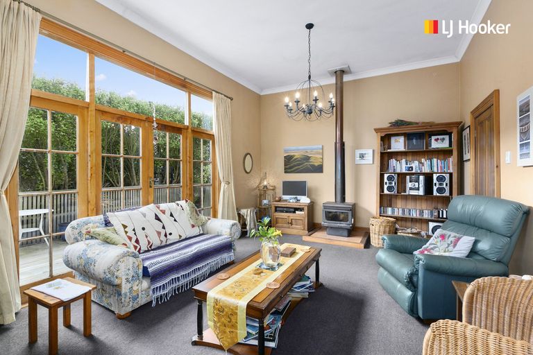 Photo of property in 43 Mornington Road, Balaclava, Dunedin, 9011