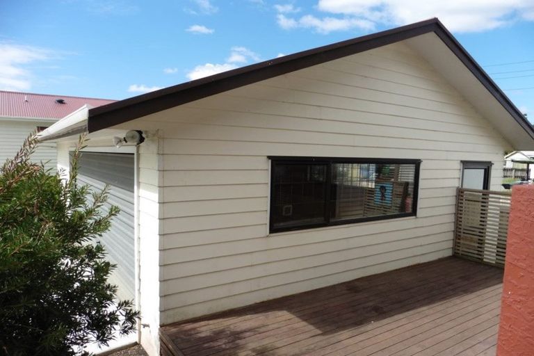 Photo of property in 200 Parkhurst Road, Parakai, 0830
