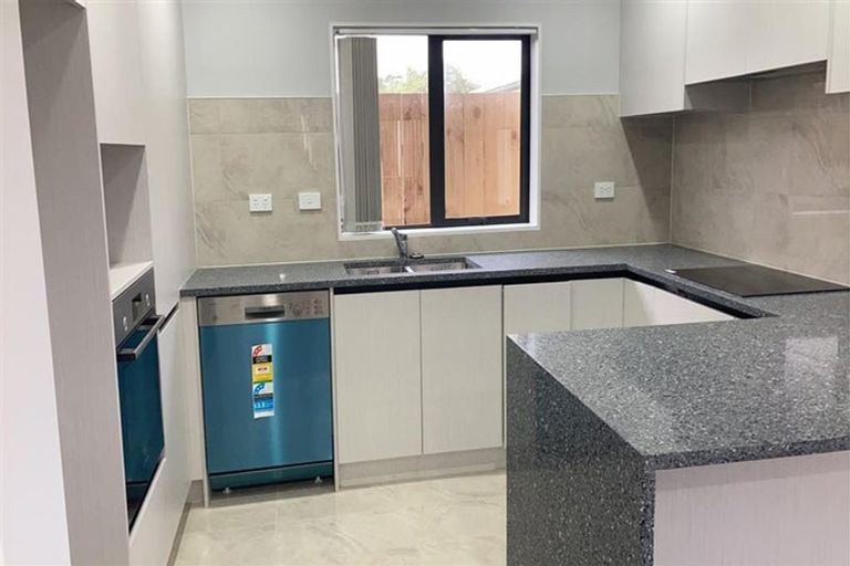 Photo of property in 10/30 Calvert Avenue, Mangere East, Auckland, 2024