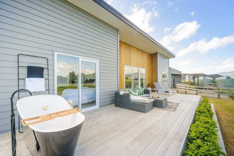 Photo of property in 33 Meavy Lane, Ashhurst, Palmerston North, 4470