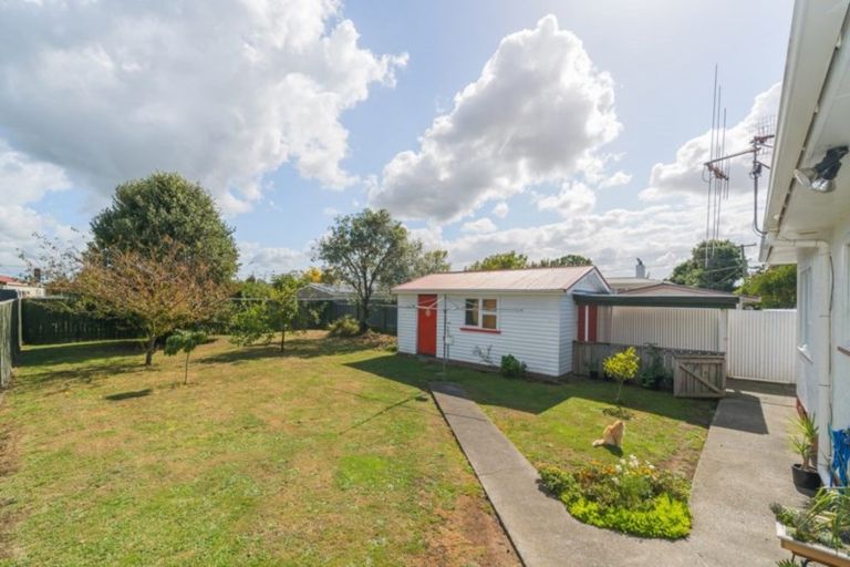 Photo of property in 53 Duff Crescent, Highbury, Palmerston North, 4412