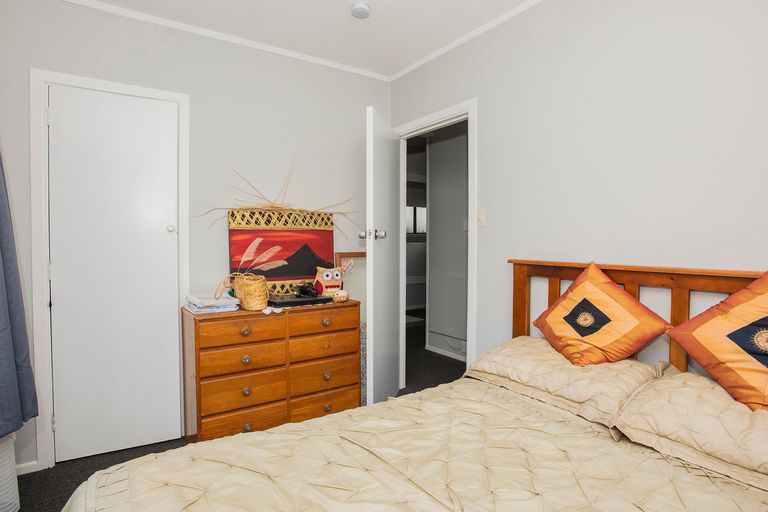 Photo of property in 16 Worsley Street, Tamarau, Gisborne, 4010