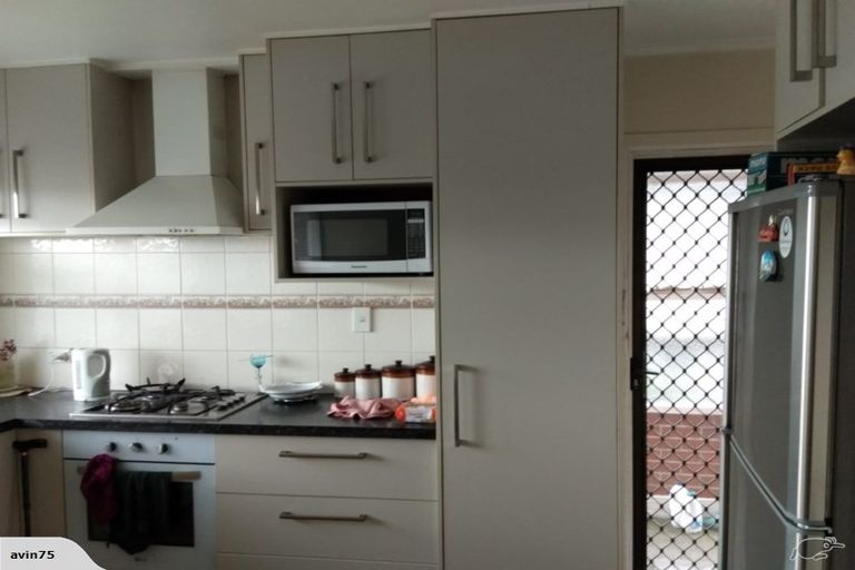 Photo of property in 5 Reagan Road, Manukau, Auckland, 2025