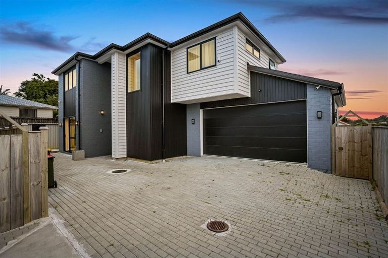 Photo of property in 297d Swanson Road, Ranui, Auckland, 0612