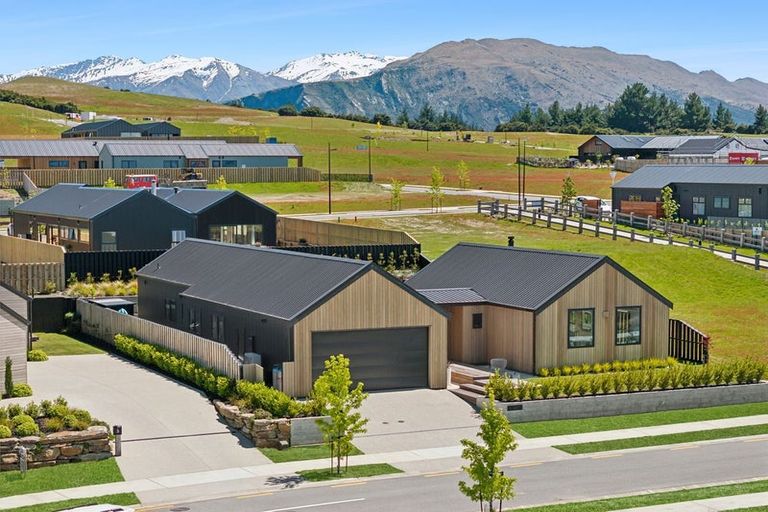 Photo of property in Northlake, 5 Cambrian Street, Wanaka, 9305