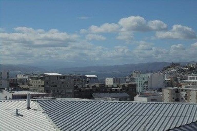 Photo of property in Urbane Apartments, 13/29 Webb Street, Mount Cook, Wellington, 6011