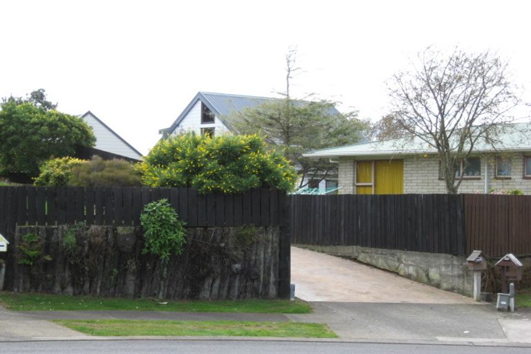 Photo of property in 11 Erica Place, Bell Block, New Plymouth, 4312