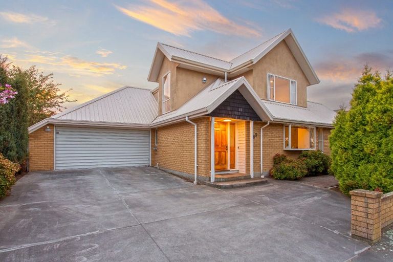 Photo of property in 89 Peer Street, Ilam, Christchurch, 8041