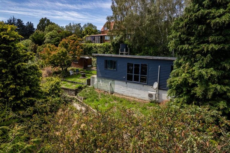 Photo of property in 27 Nore Street, Waihola, Milton, 9073