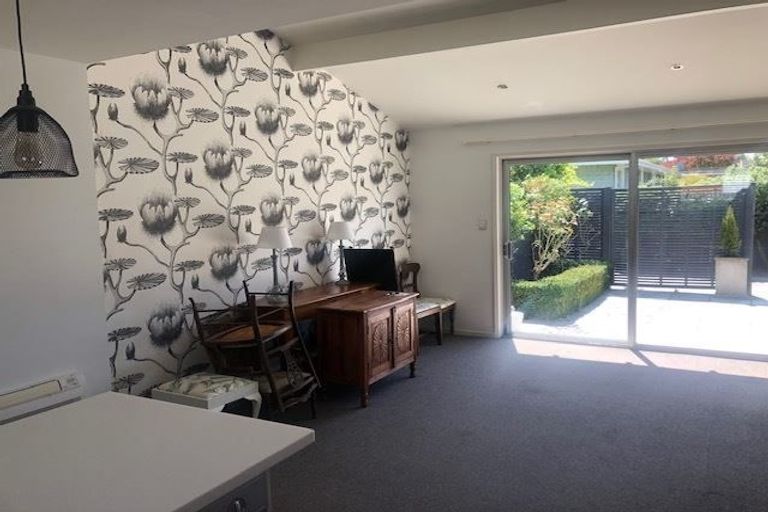 Photo of property in 2/42 Gordon Avenue, St Albans, Christchurch, 8014