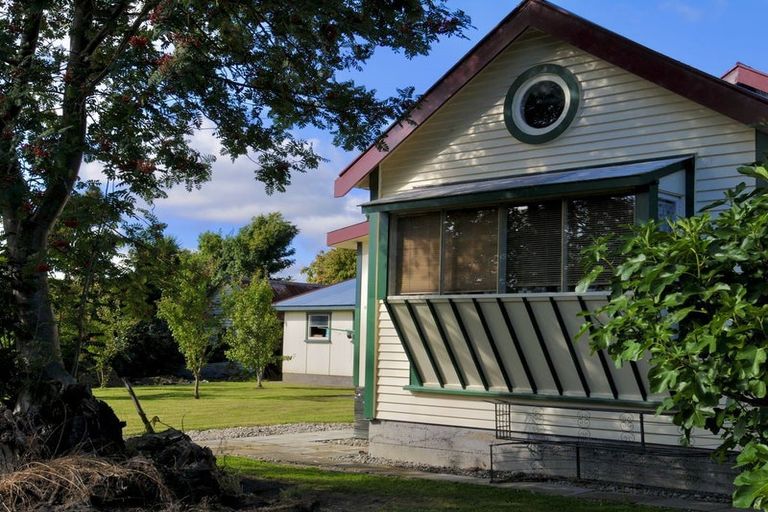 Photo of property in 3 Naylor Street, Waimate, 7924