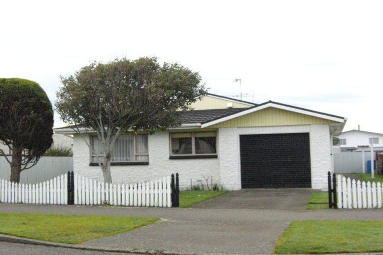 Photo of property in 77 Macmaster Street, Richmond, Invercargill, 9810