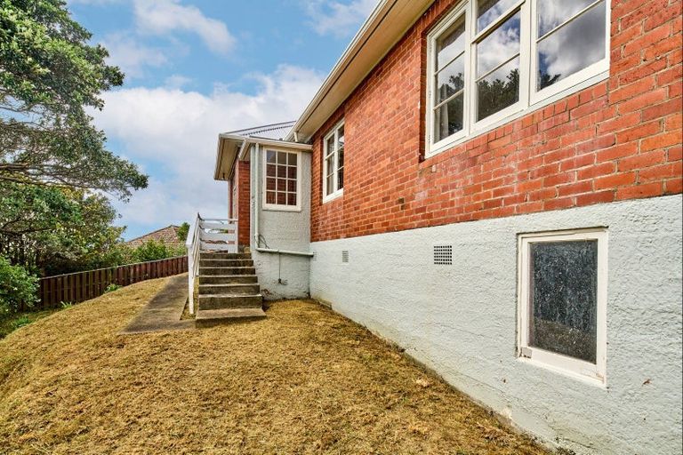 Photo of property in 21 Sunglow Avenue, Melrose, Wellington, 6023