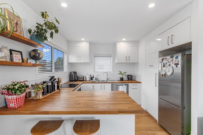 Photo of property in 1/20 Gobray Crescent, Mount Maunganui, 3116