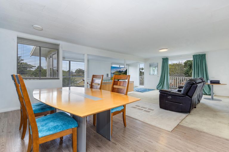 Photo of property in 20 Bexley Place, Pahurehure, Papakura, 2113