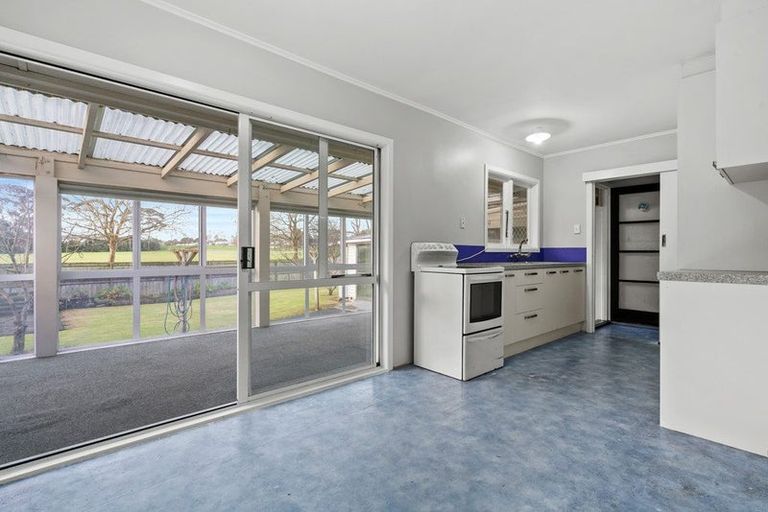 Photo of property in 15 Velvet Crescent, Otara, Auckland, 2023