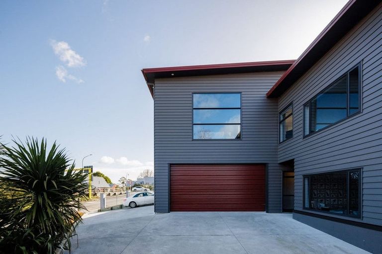 Photo of property in 42 Williamson Street, Cambridge, 3434