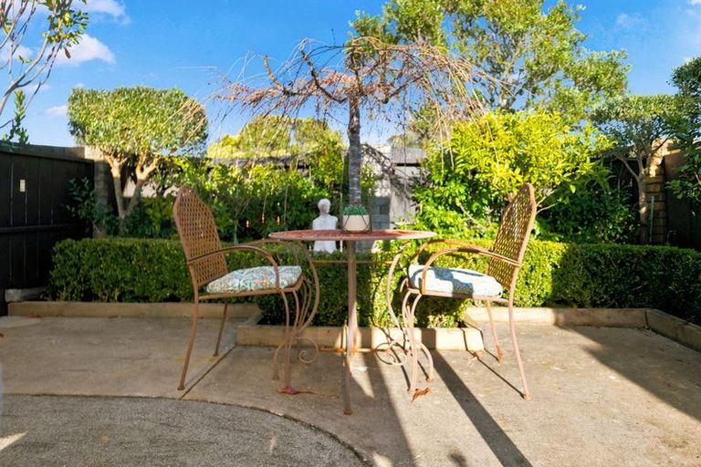 Photo of property in 243 Gloucester Road, Mount Maunganui, 3116