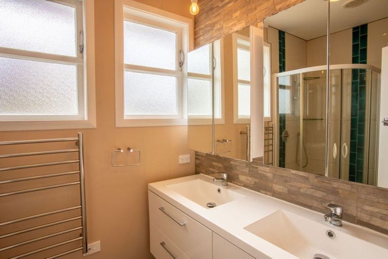 Photo of property in 16 Moore Street, Ohakune, 4625