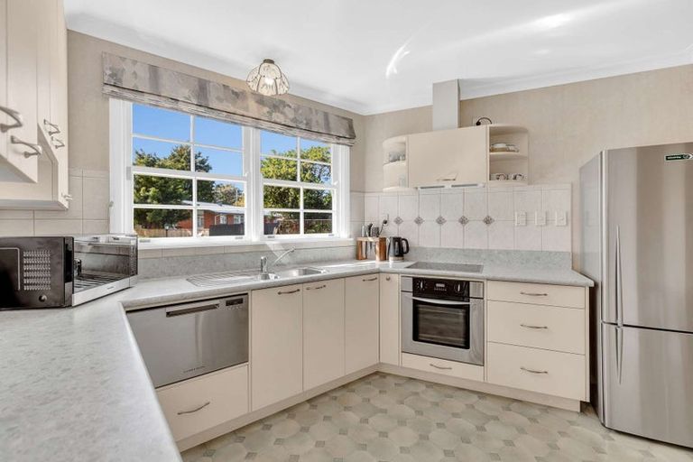 Photo of property in 1 Nansen Place, Levin, 5510