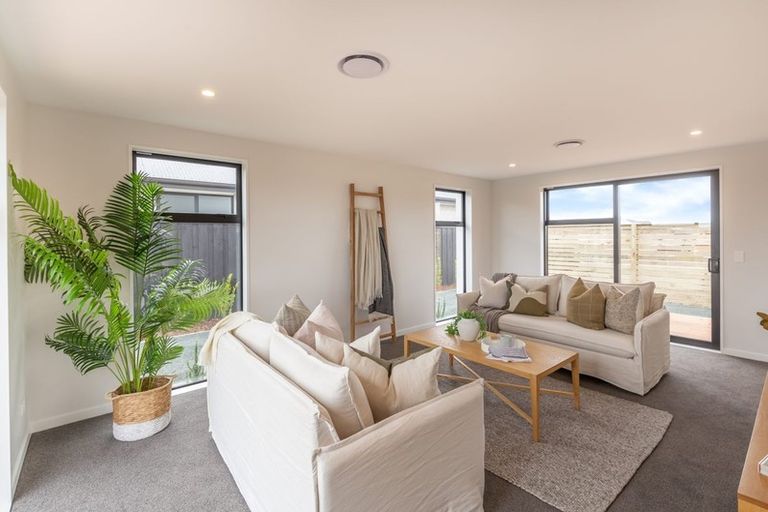 Photo of property in 12 Harrison Drive, Tikipunga, 0112