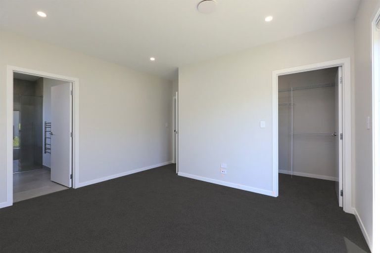 Photo of property in 5 Cassin Place, Taradale, Napier, 4112