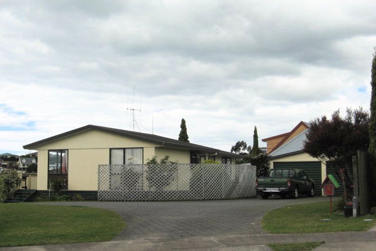 Photo of property in 7 Holmburn Street, Welcome Bay, Tauranga, 3112