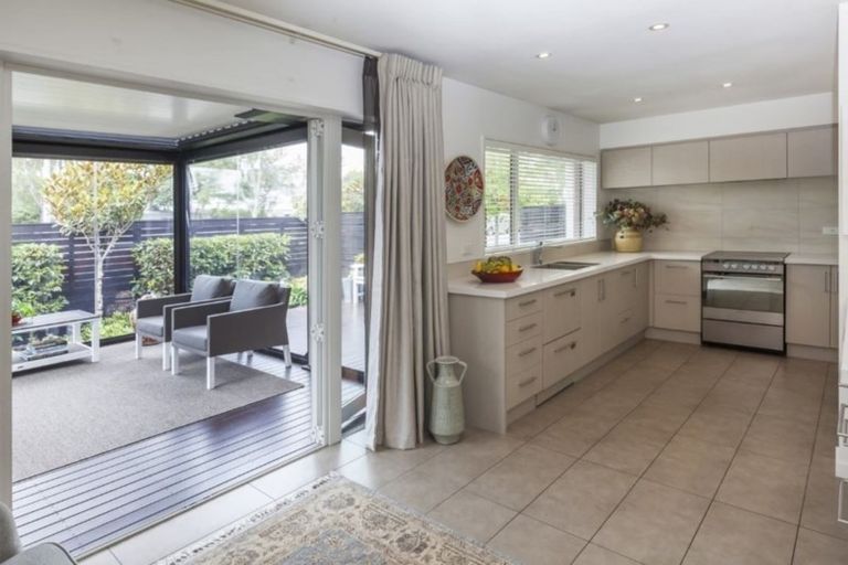 Photo of property in 2/93 Rugby Street, Merivale, Christchurch, 8014