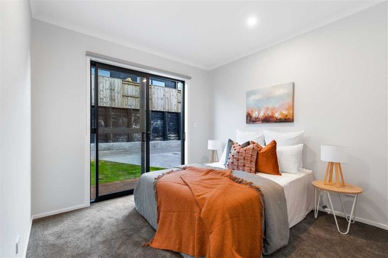 Photo of property in 1/40 Rose Berry Crescent, Flagstaff, Hamilton, 3210