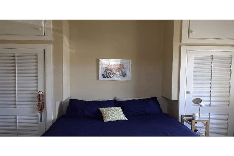 Photo of property in 2 Torless Terrace, Thorndon, Wellington, 6011