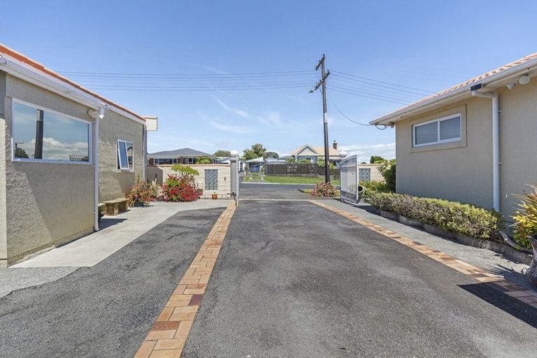 Photo of property in 50 Leslie Street, Waitara, 4320