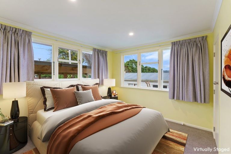 Photo of property in 5 Cheshire Street, Cannons Creek, Porirua, 5024