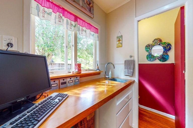 Photo of property in 11 Totara Valley Road, Thames, 3578