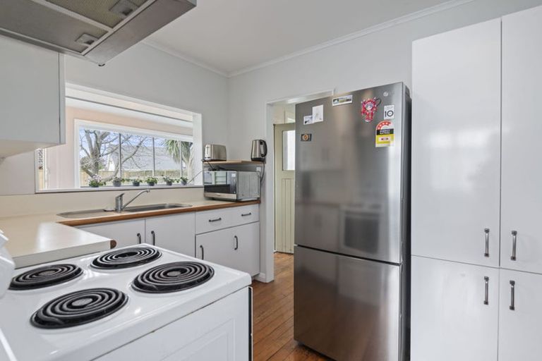 Photo of property in 219 Vogel Street, Roslyn, Palmerston North, 4414