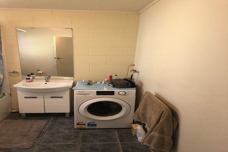 Photo of property in 10/57 Carrington Street, Lower Vogeltown, New Plymouth, 4310