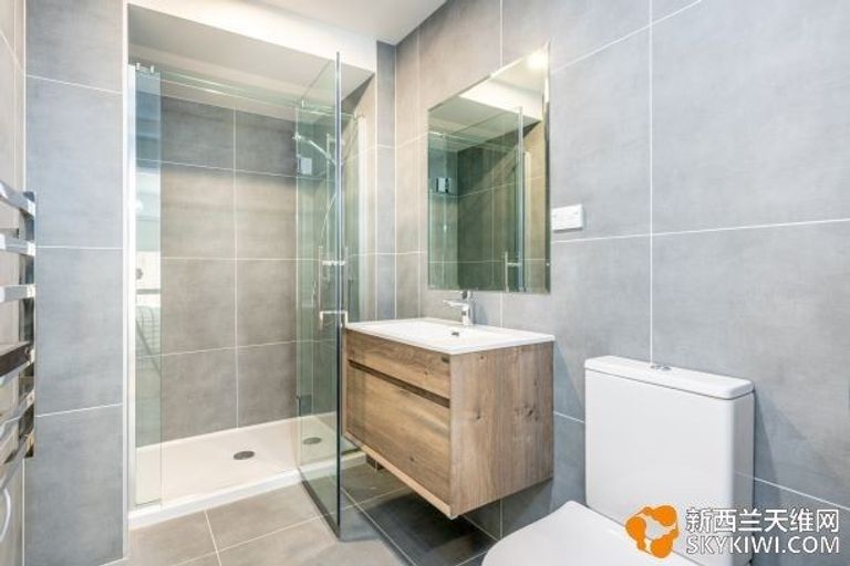 Photo of property in 24 Maika Lane, Birkenhead, Auckland, 0626