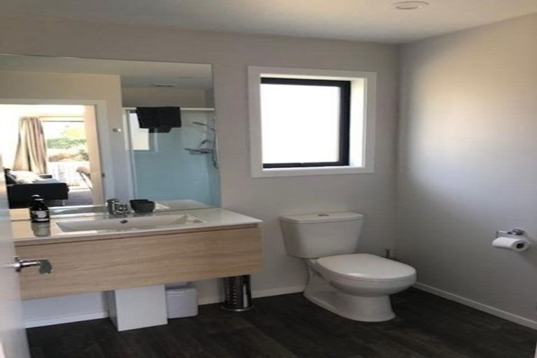 Photo of property in 37 Montrose Avenue, Culverden, 7392